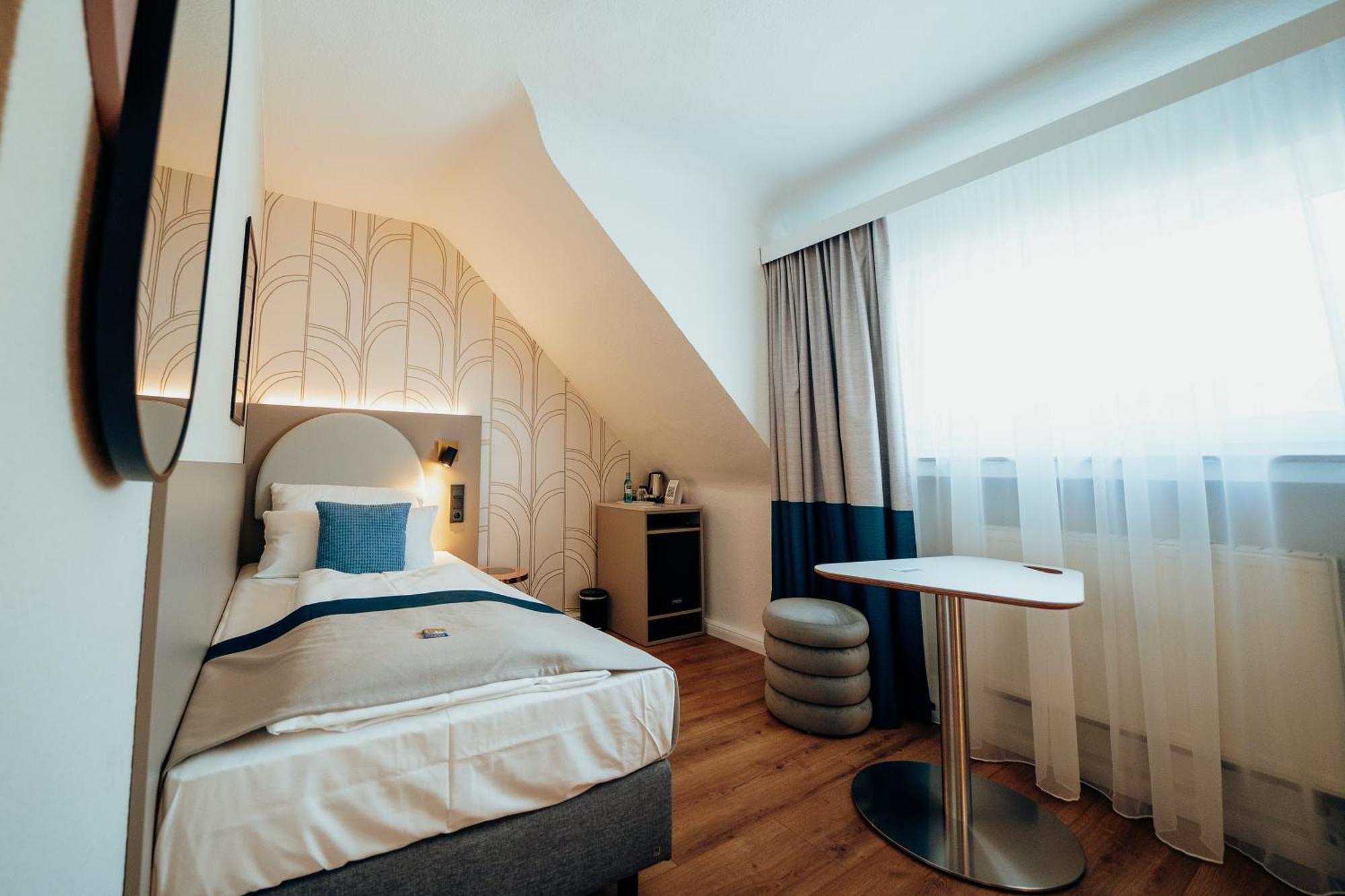 Guestified Liyana Hotel Ratingen Exterior photo
